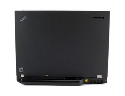 Lenovo ThinkPad T400 zezadu